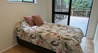 Shared Furnished Duplex Close to Broadwater