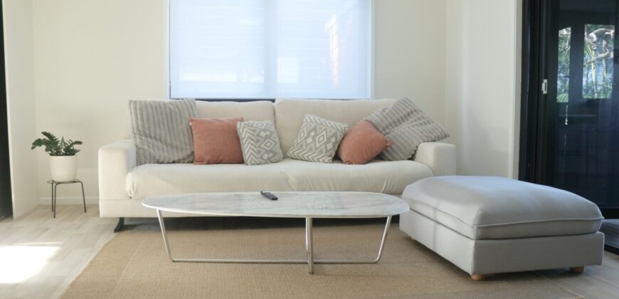 Shared Furnished Duplex Close to Broadwater