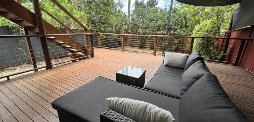 Shared Furnished Duplex Close to Broadwater