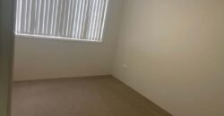Flat mate to share prime location