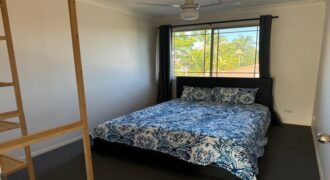 Private Furnished Room in 2 Bedroom Flat 