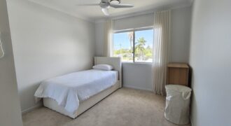 Coastal Home – furnished room available