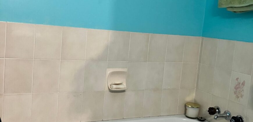 Shared Furnished 2 Bedroom Duplex Close To Griffith University