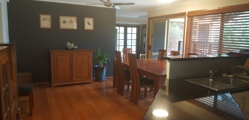 Boarding Room in Helensvale with Popular Meal Option
