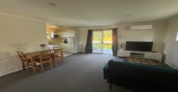Private Furnished Room in 2 Bedroom Flat 
