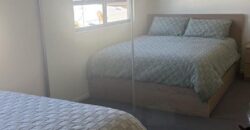 Furnished bedroom in Labrador – Female student