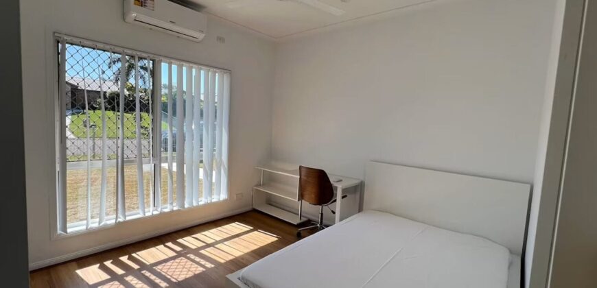 Modern Female Share House | Fully Furnished | Parkwood QLD 4214