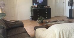 Furnished bedroom in Labrador – Female student