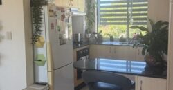 Furnished bedroom in Labrador – Female student