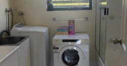 Furnished bedroom in Labrador – Female student
