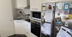 Furnished room in a lovely family home in Carrara