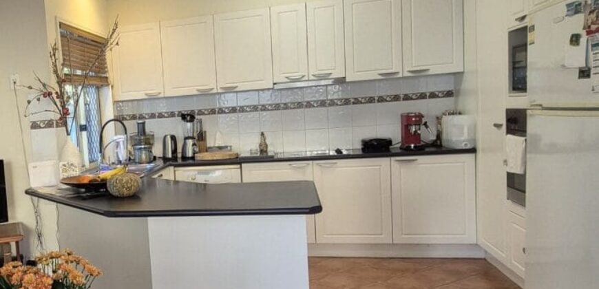 Furnished Room Available Near Griffith University